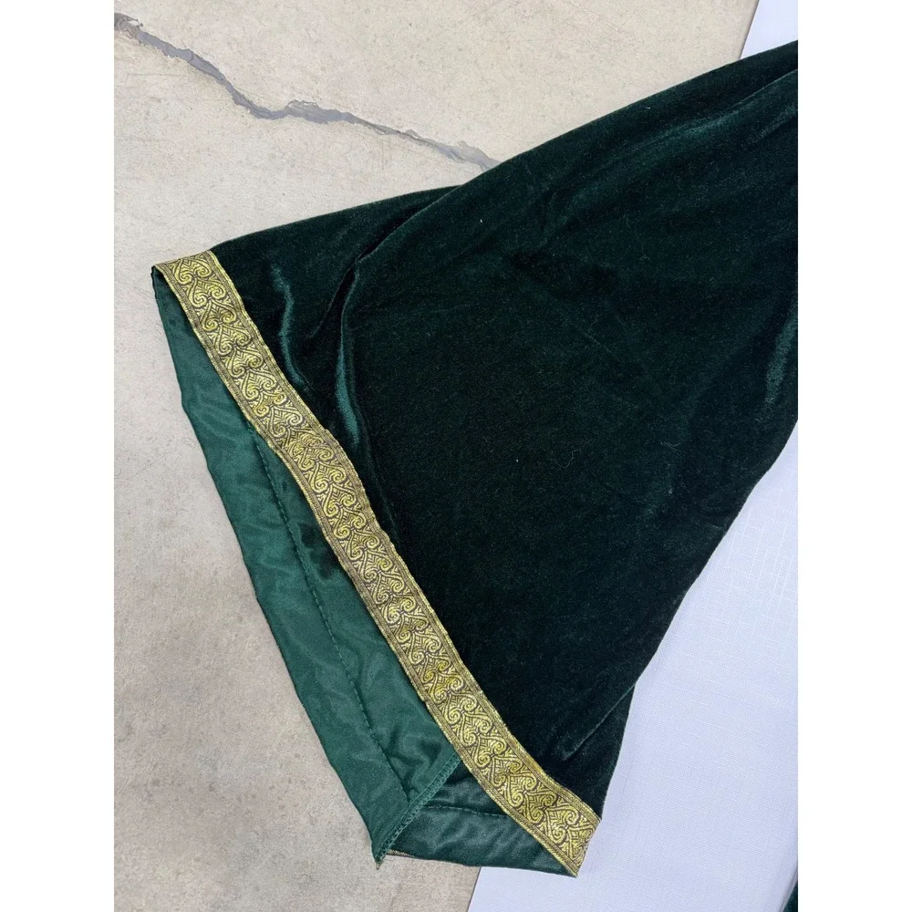 Handmade forest green